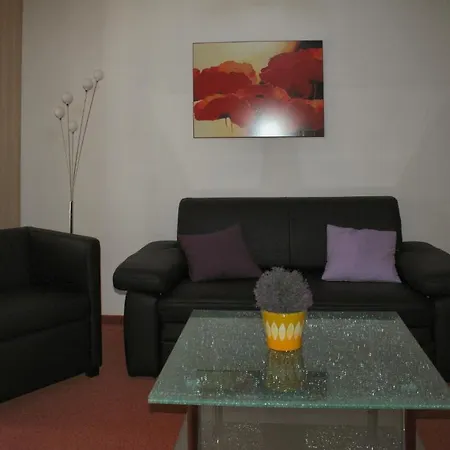 Dora, Seebad Ahlbeck * Heringsdorf (Usedom)