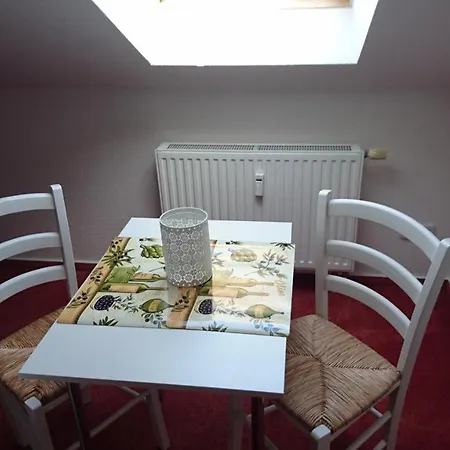 Apartment Dora *