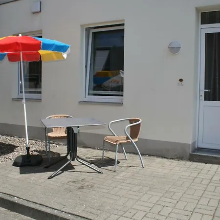 Dora, Seebad Ahlbeck * Heringsdorf (Usedom)